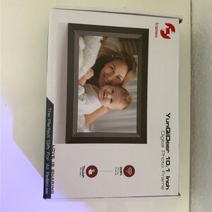 YunQiDeer 10.1 Inch Digital Photo Frame